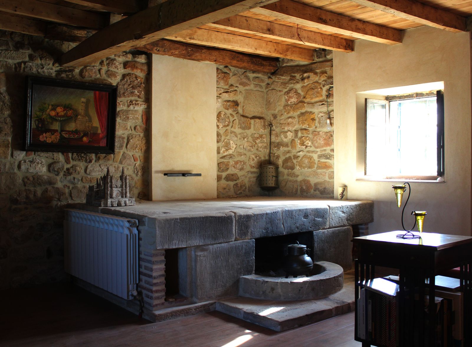 Rénover une maison en pierre : l'humidité et tout le reste